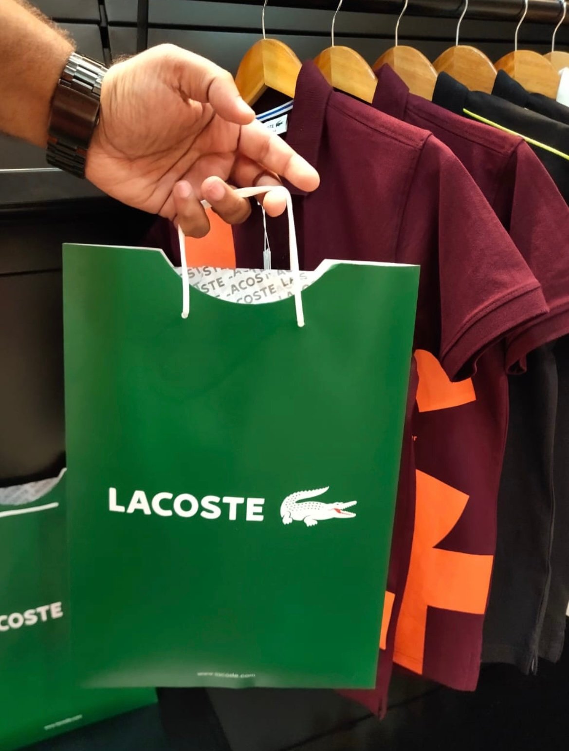 58325645-9D3A-4327-BBCB-77C29938CEB3